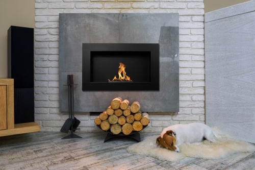 biokominek_wiszacy_650x400_czarny_strukturalny_aranzacja_02_1570956062