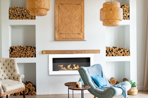 biokominek_wiszacy_bialy_polysk_z_szyba_aranzacja_02