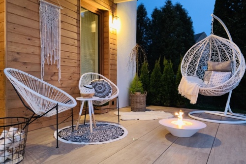 biokominek_wolnostojacy_bialy_aranzacyjne_04