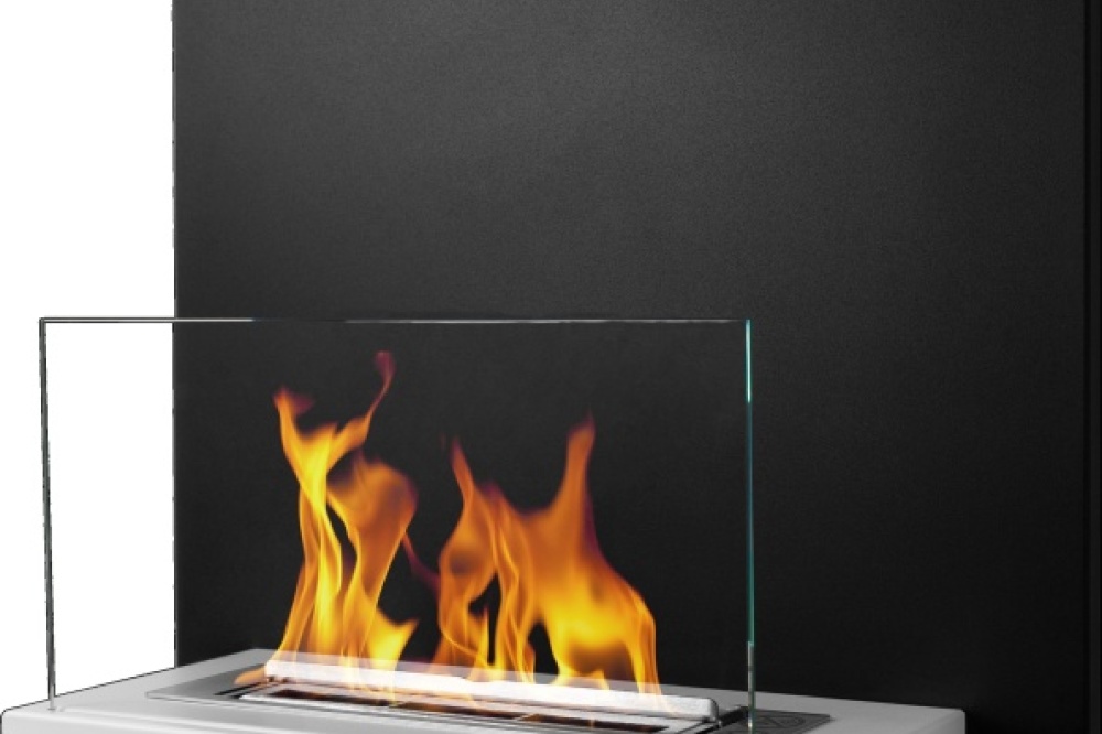 biokominek_wiszacy_board_czarno-bialy_z_szyba_01